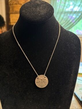 NWOT Alisa Michelle “ love what you do ..do what you love” necklace silvertone